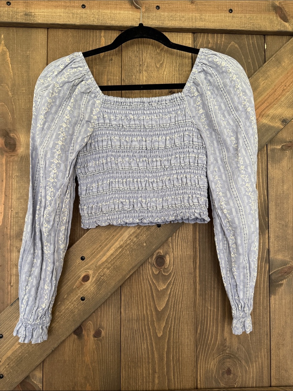 American Eagle Outfitters Blue Smocked Square-Neck Long Sleeve Crop Top Size XS - Picture 3 of 3